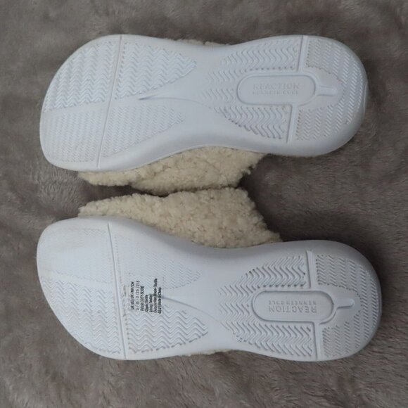 Kenneth Cole Reaction Women 5 Cream Slippers Four Cozy Slide Soft Plush Open Toe - Picture 9 of 11